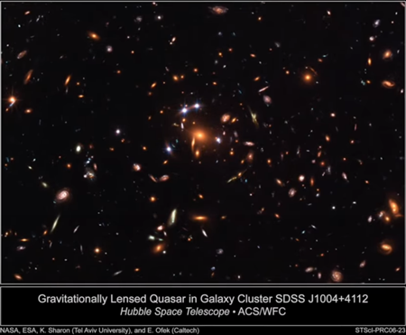 銀河団SDSS J1004+4112の重力レンズクエーサー