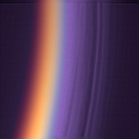 大気の層、カッシーニ宇宙船からの画像