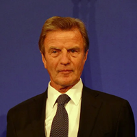 ベルナール・クシュネル博士、元フランス外務・欧州問題担当大臣。Photo: Wikipedia