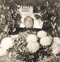 ステパン・バンデラの死体。写真：ツイッター